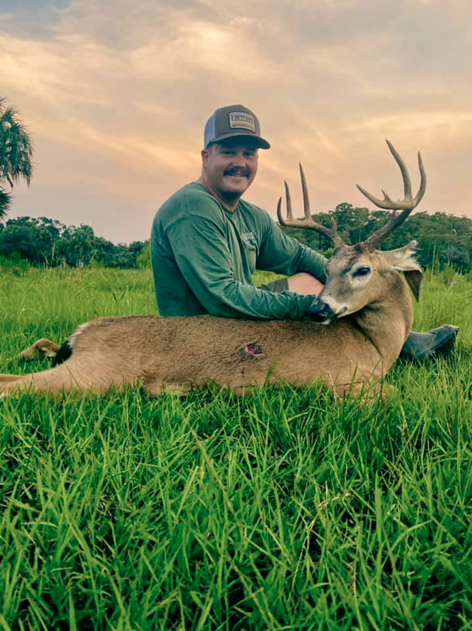 Spot-and-stalk Seminole whitetail deer hunt in South Florida